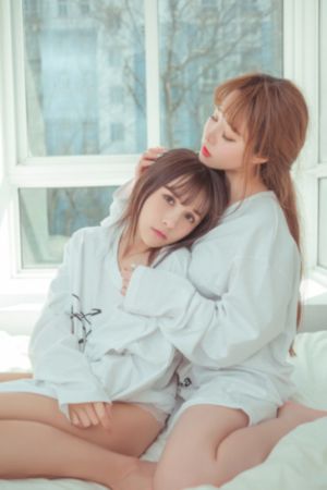 欧美蒙面女歌手叫什么_手机在线免费观看