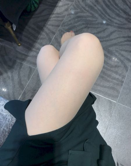 欧美大胆天体沙滩浴场_4K高清视频播放