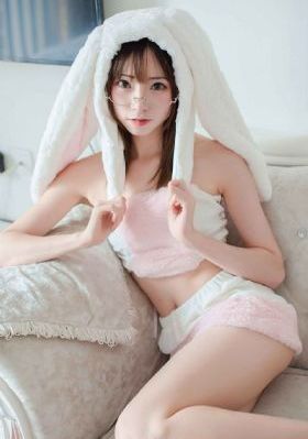 亚洲偷拍av_短视频完整无删减版