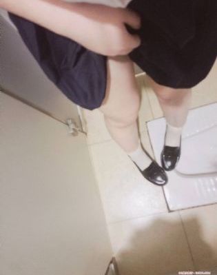 国产女人午夜啪_1080免费观看