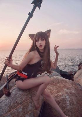 欧美商场骑玩具马_DVD视频大全